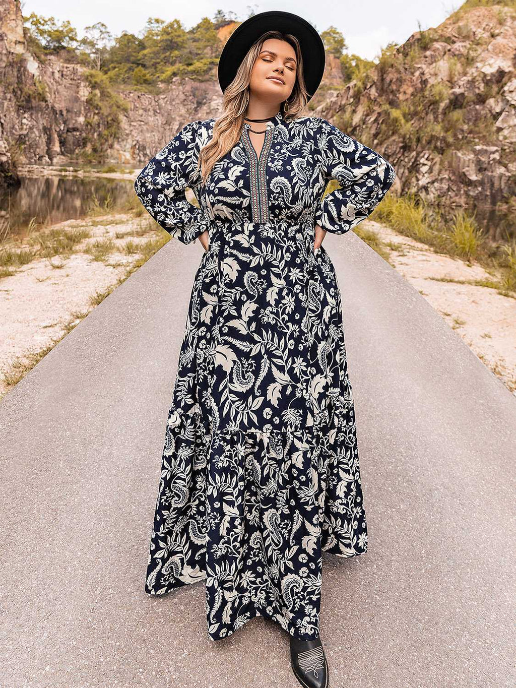 Plus Size Long Sleeve Maxi Dress-2